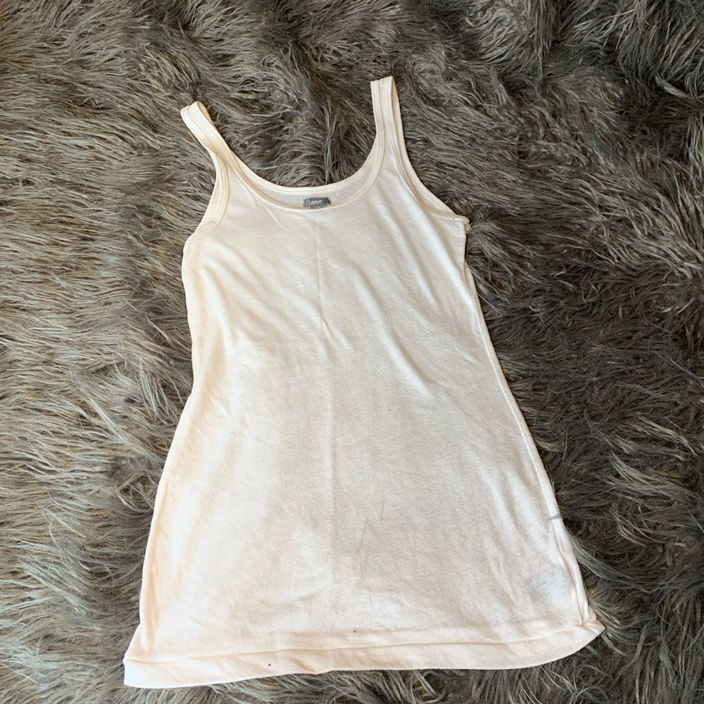 White tank!
